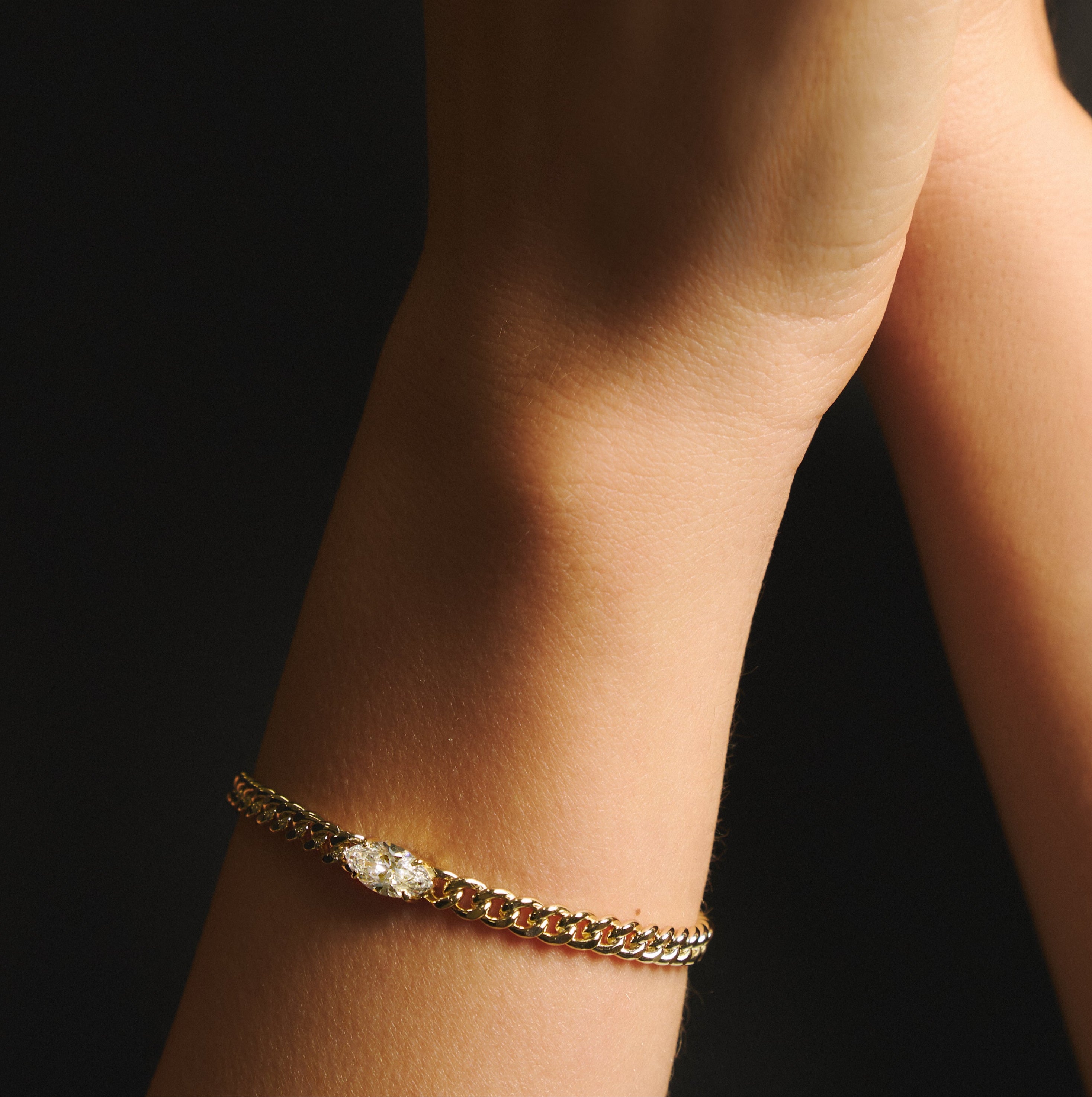 Lara marquise curb-link bracelet 1ct - Lara marquise curb-link bracelet 1ct -  The Future Rocks -    2