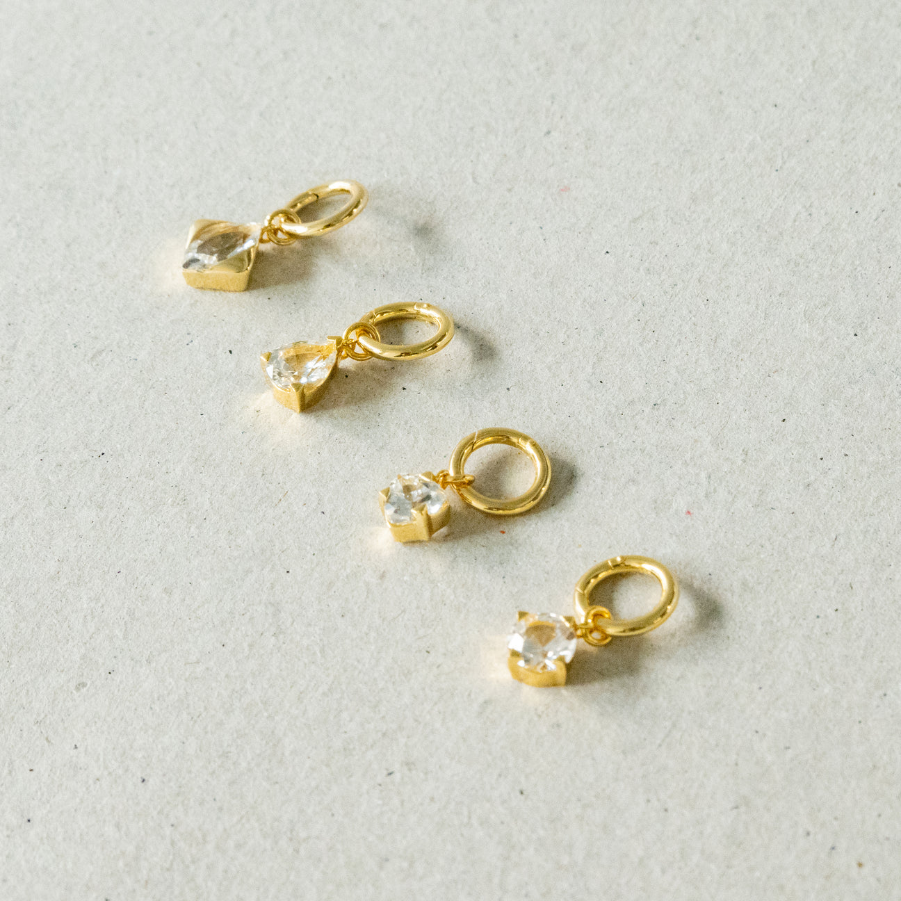Set of 3 solitaire charms in gold vermeil - Set of 3 solitaire charms in gold vermeil -  The Future Rocks -    2