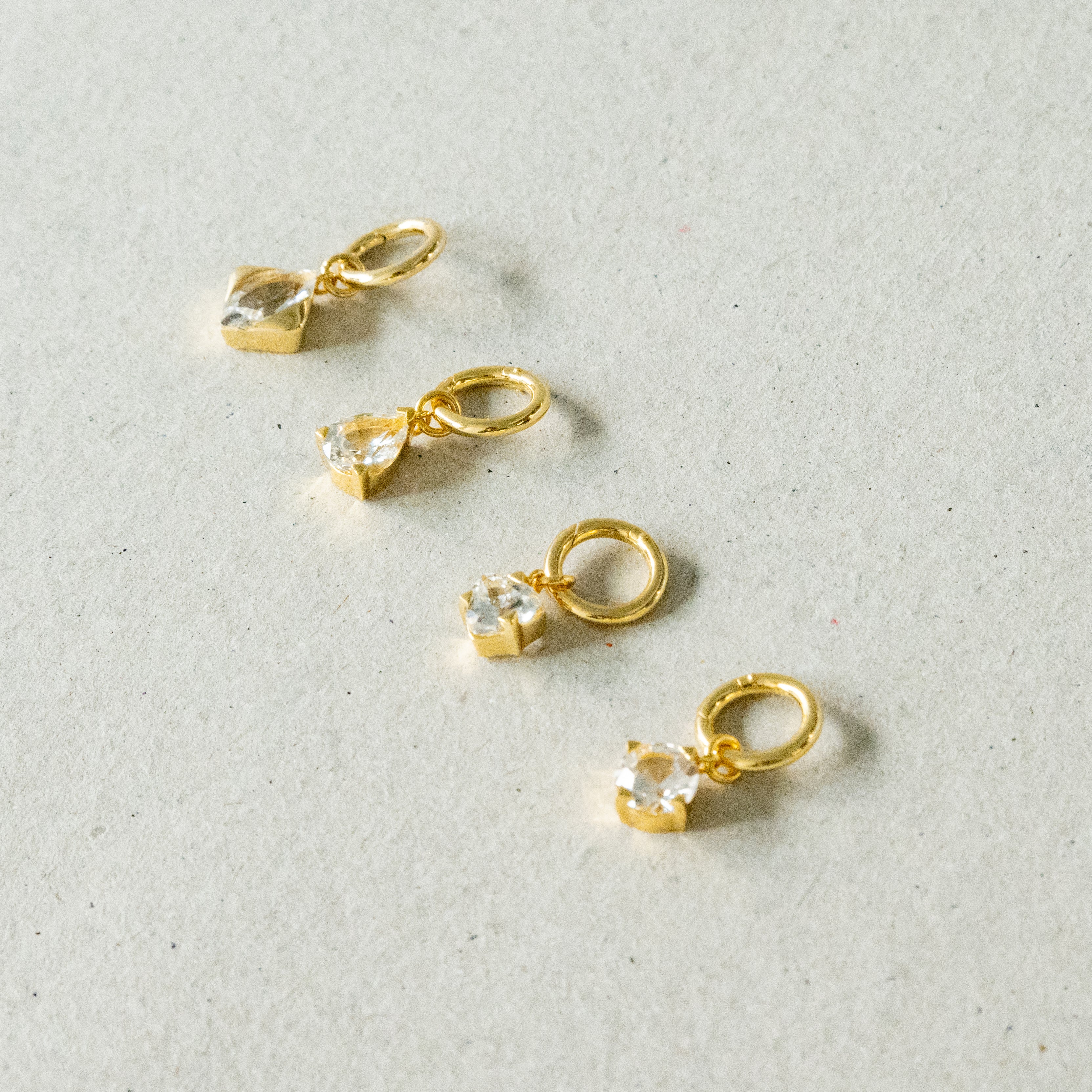 Set of 3 solitaire charms in gold vermeil - Set of 3 solitaire charms in gold vermeil -  The Future Rocks -    2
