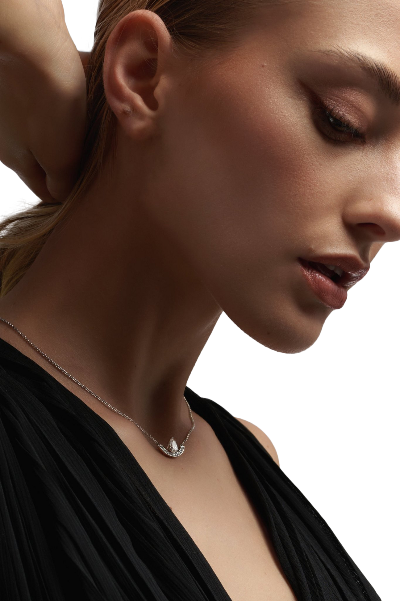 Intrépide grand arc pavée poire solitaire necklace - Intrépide grand arc pavée poire solitaire necklace -  The Future Rocks -    3