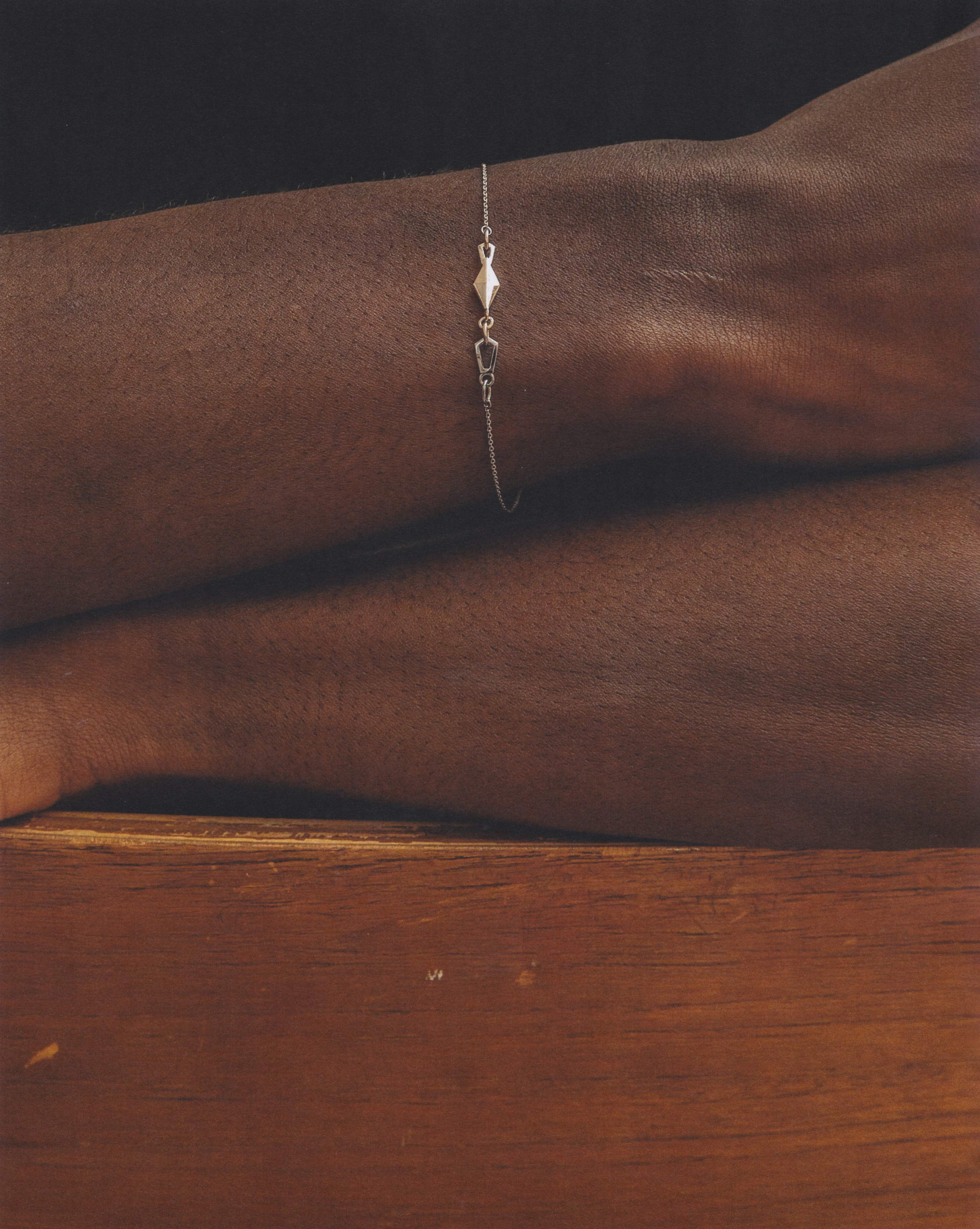 Bound bracelet - Bound bracelet -  The Future Rocks -    2