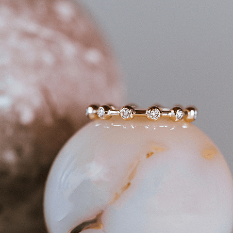Cosmic infinity ring - The Future Rocks