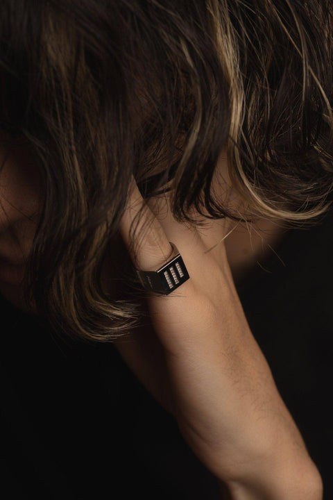 Icon signet ring - The Future Rocks