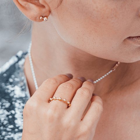 Sphere bead ring gold - The Future Rocks
