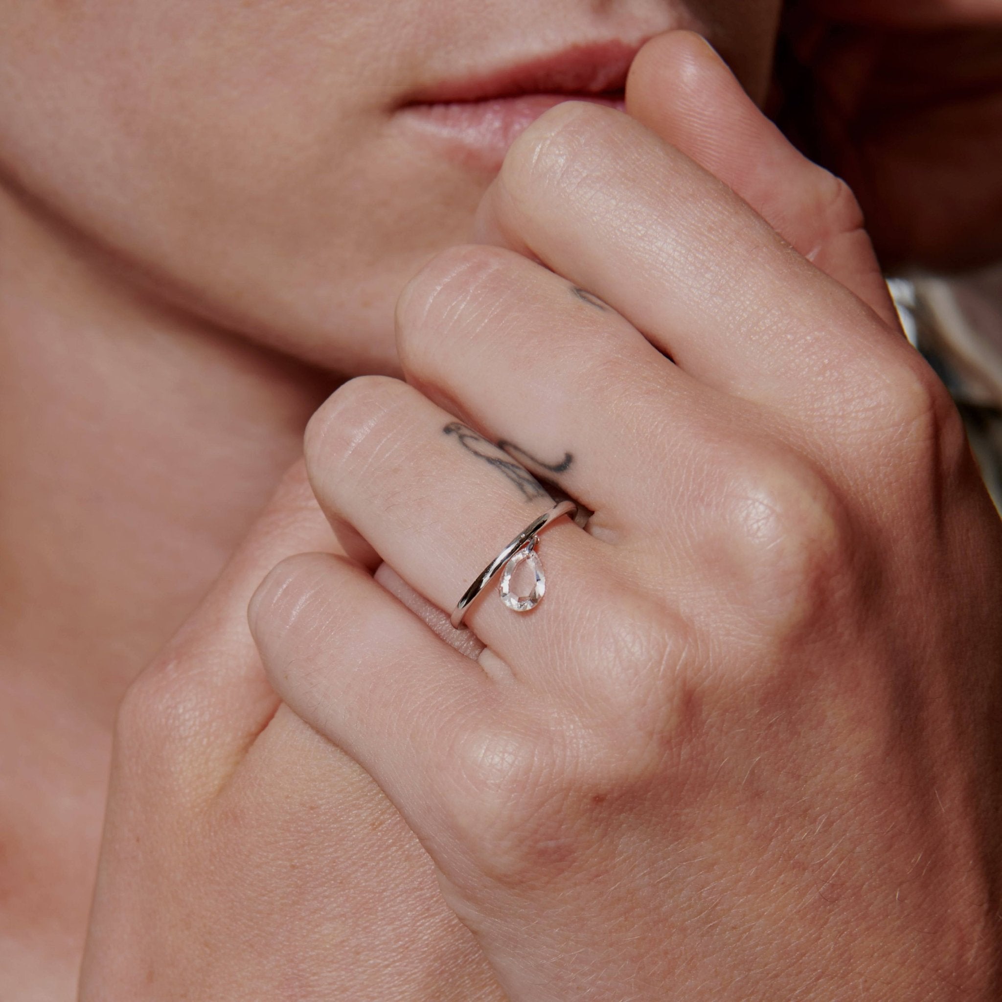 Tear drop statement ring - Lab-Grown Diamond Tear Drop Statement Ring - The Future Rocks - 4