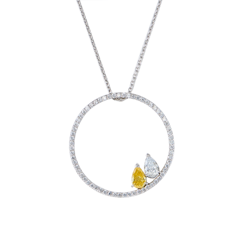 Circle necklace with pear shape