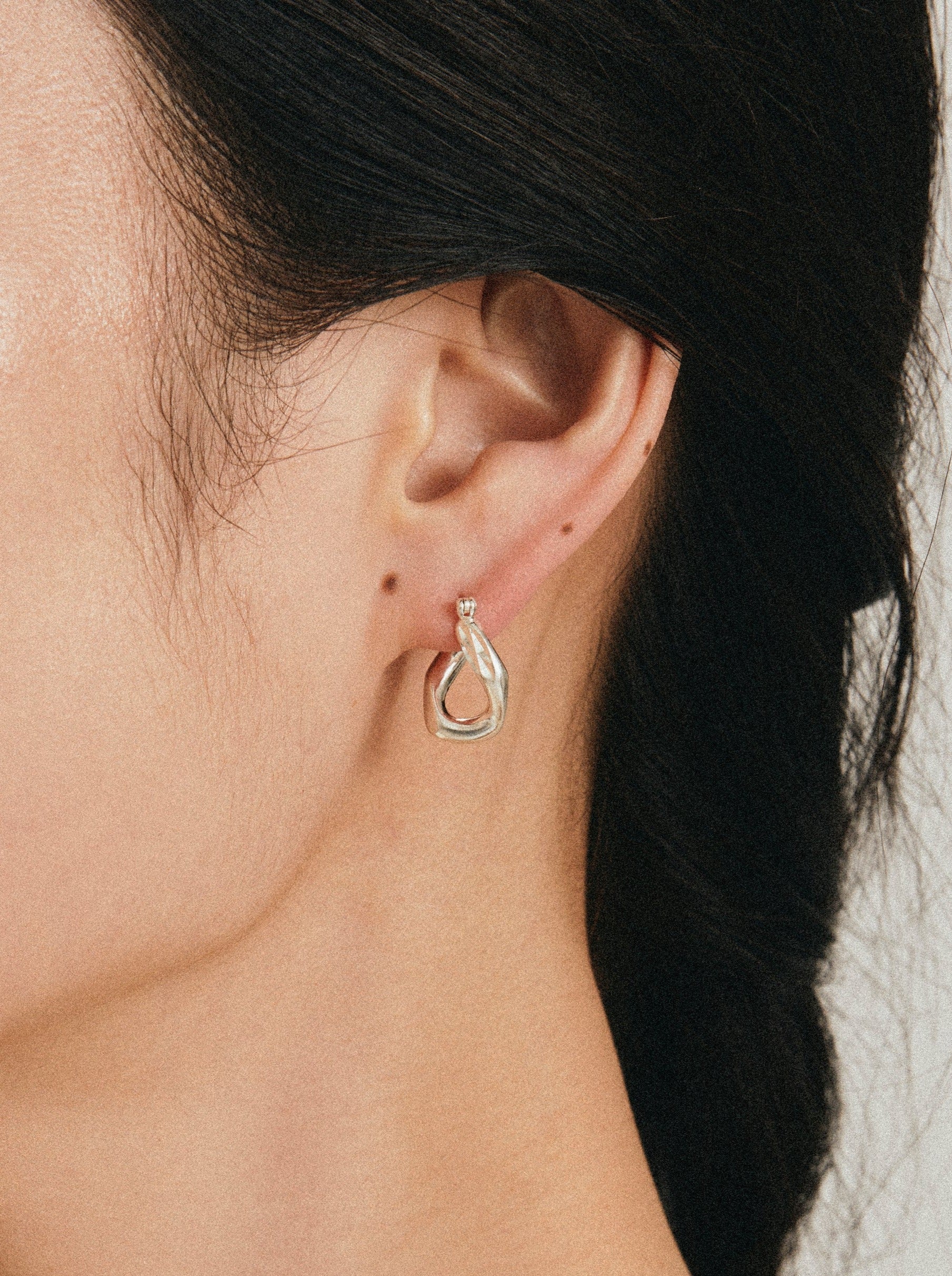  Kihei design cut earrings - Kihei design cut earrings -  The Future Rocks -    2 