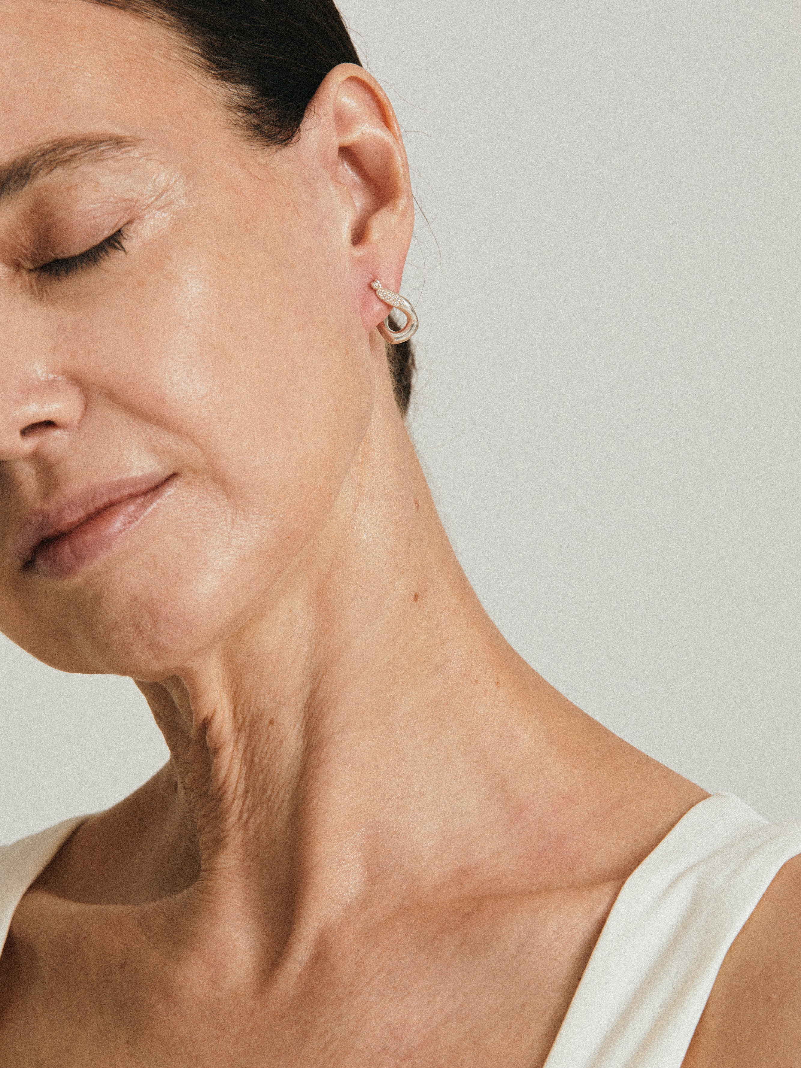  Kihei melee diamond earrings - Kihei melee diamond earrings -  The Future Rocks -    2 