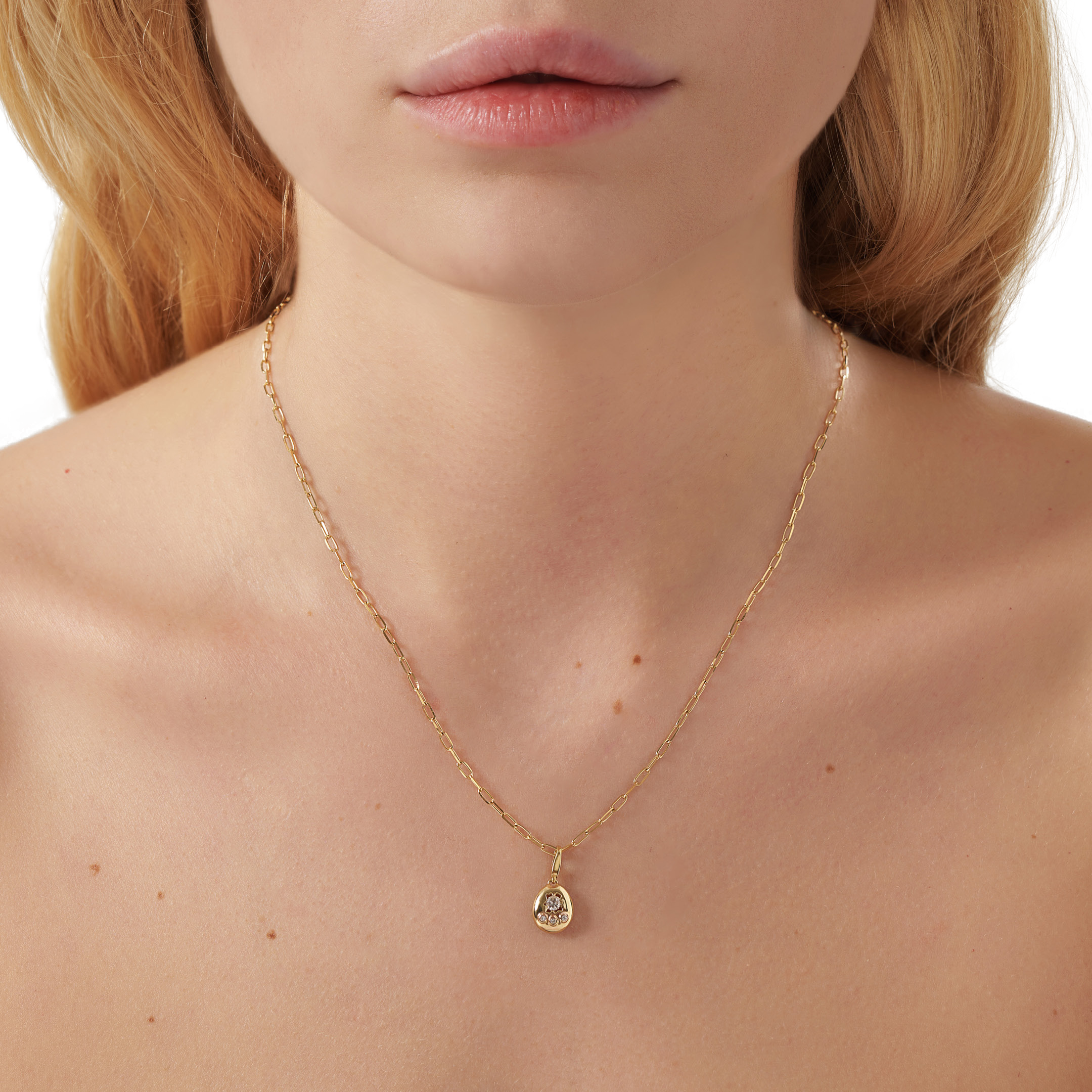  Egg machine necklace - Egg machine necklace -  The Future Rocks -    4 