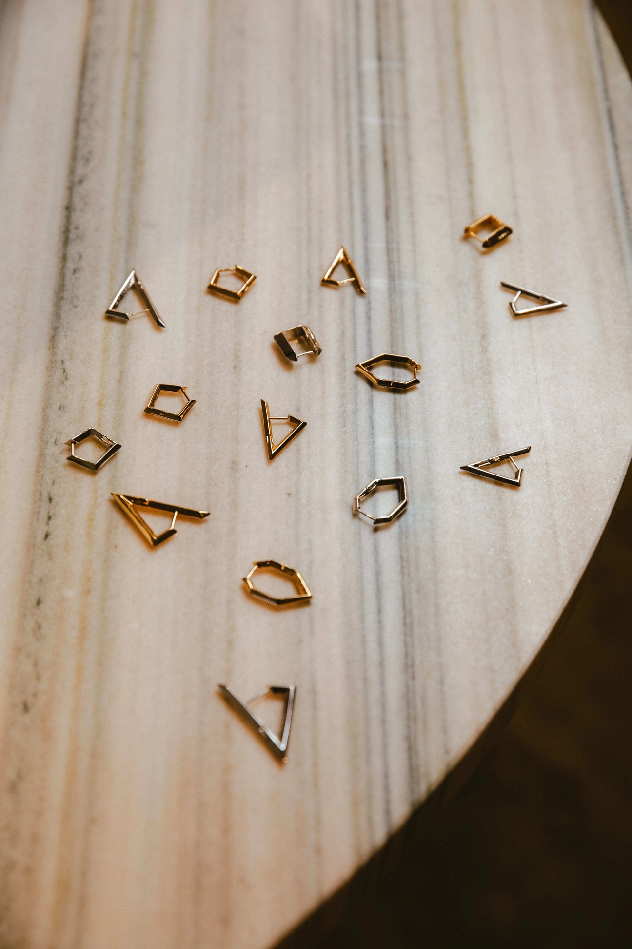  Sculptura triangle earrings - Sculptura triangle earrings -  The Future Rocks -    5 