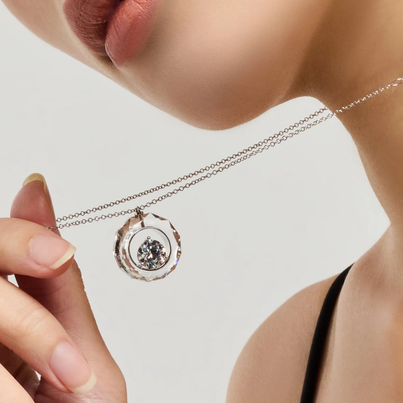  THE NECKLACE - THE NECKLACE -  The Future Rocks -    2 