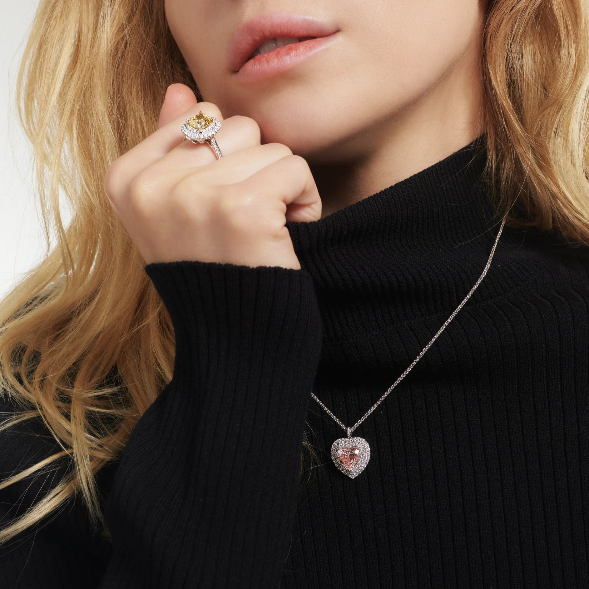  Wonder Rock - Cushion - Wonder Rock - Cushion -  The Future Rocks -    2 