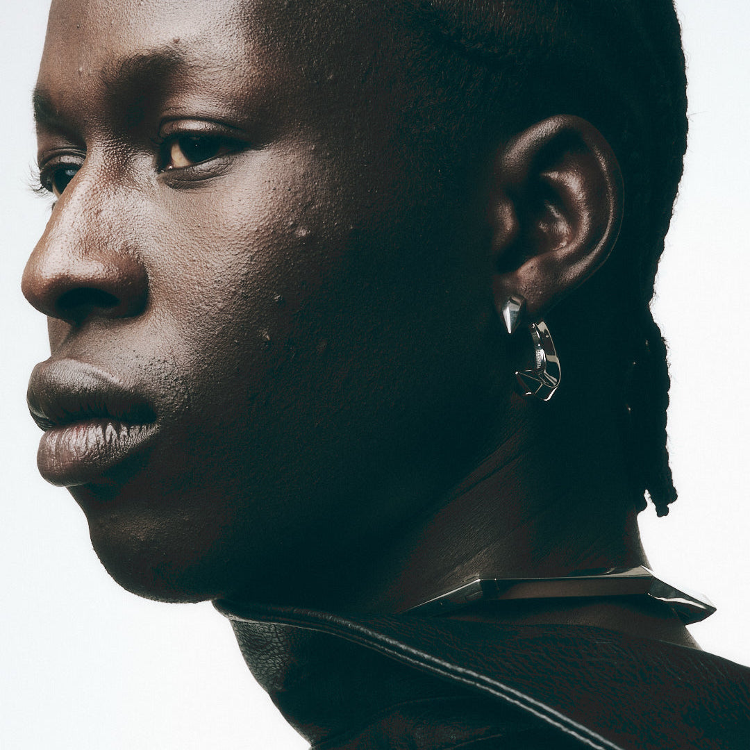  The sculptor's collier - The sculptor's collier -  The Future Rocks -    4 