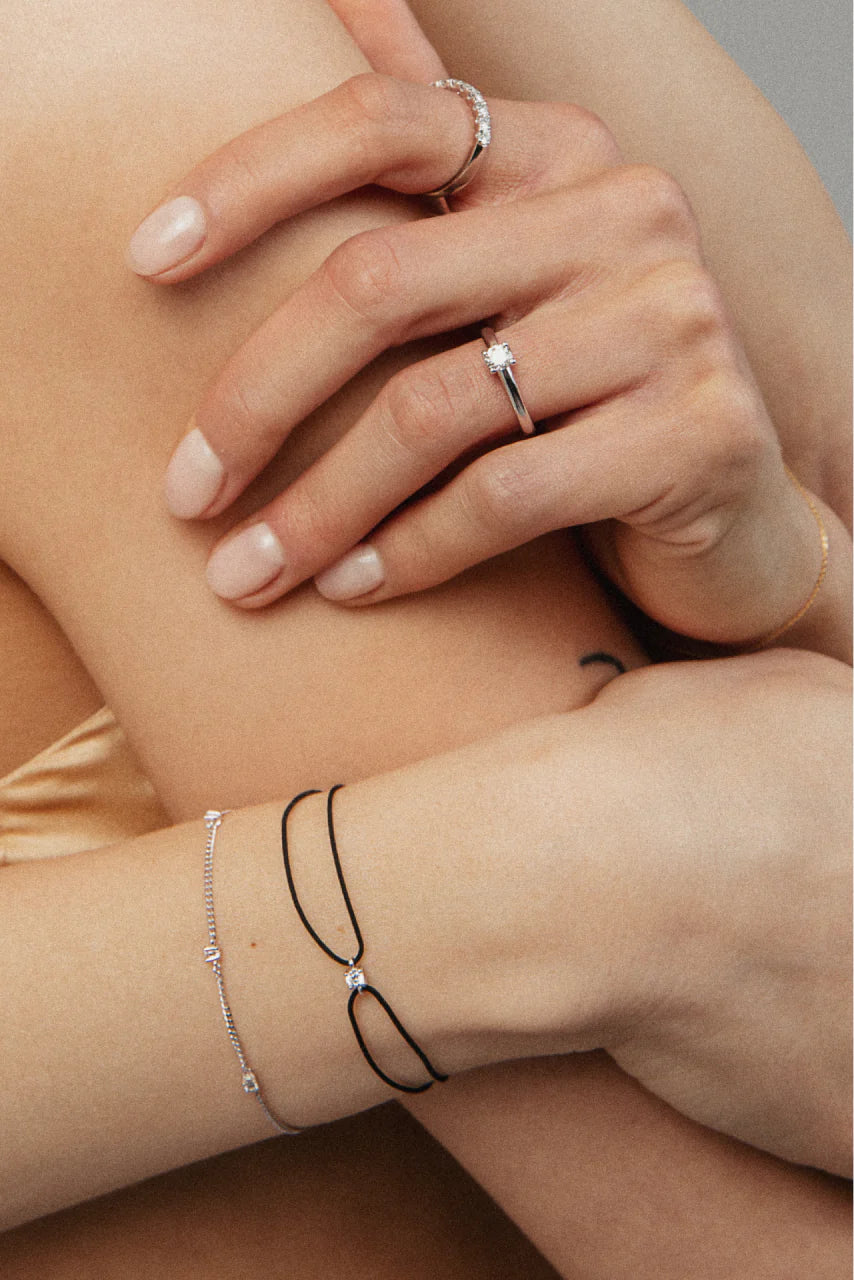  Solitaire cord bracelet - 18K Gold Lab-Grown Diamond Solitaire Cord Bracelet -  The Future Rocks -    2 