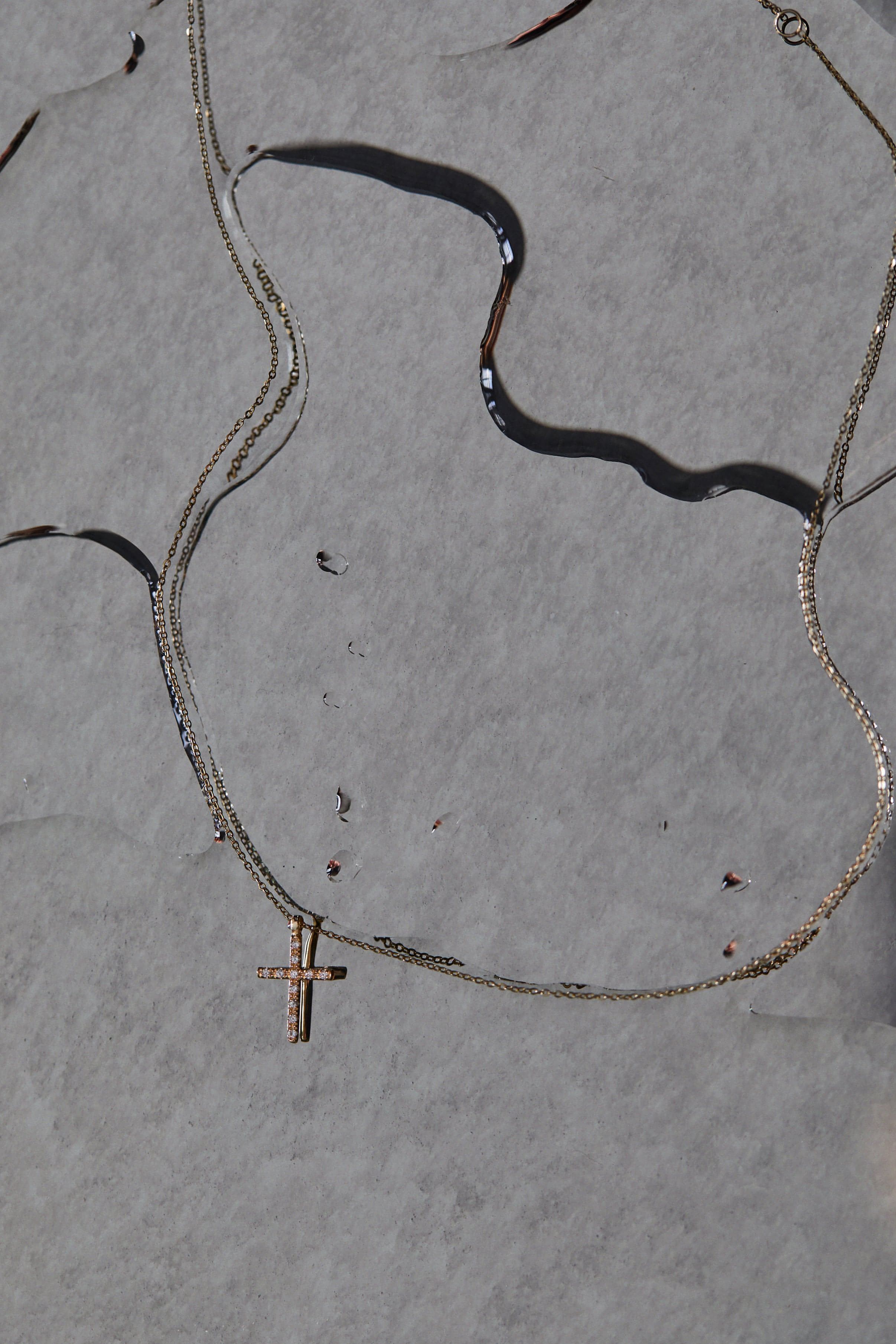  Cross necklace - Diamond Pendant Cross Necklace -  The Future Rocks -    4 