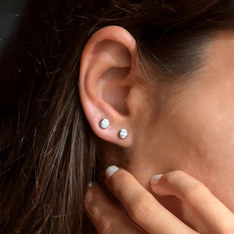  Koh stud earrings - Koh Lab-Grown Diamond Stud Earrings -  The Future Rocks  -    2 