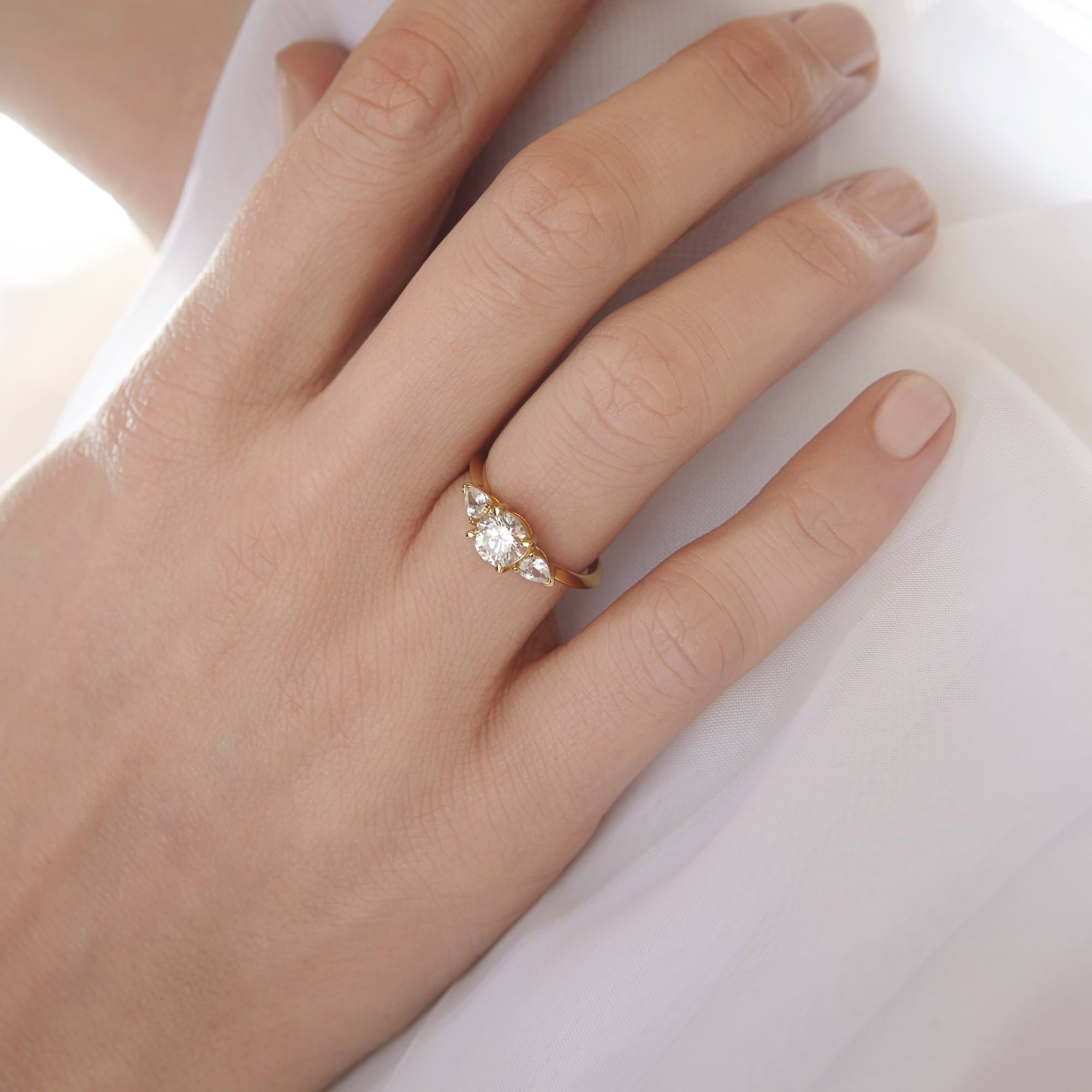  Reine trilogy ring - Reine trilogy ring -  The Future Rocks -    2 